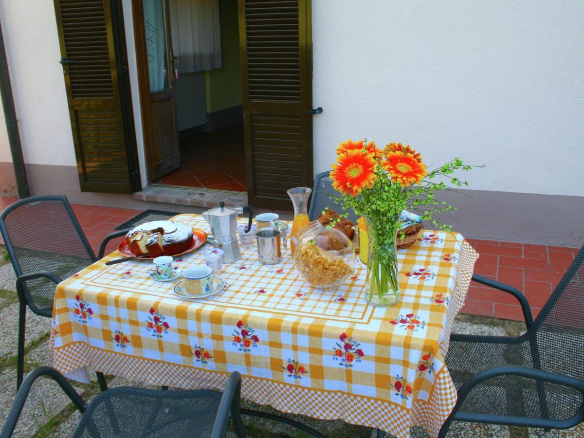 Appartamento Spacious Farmhouse In Pienza With Swimming Pool Contignano Esterno foto