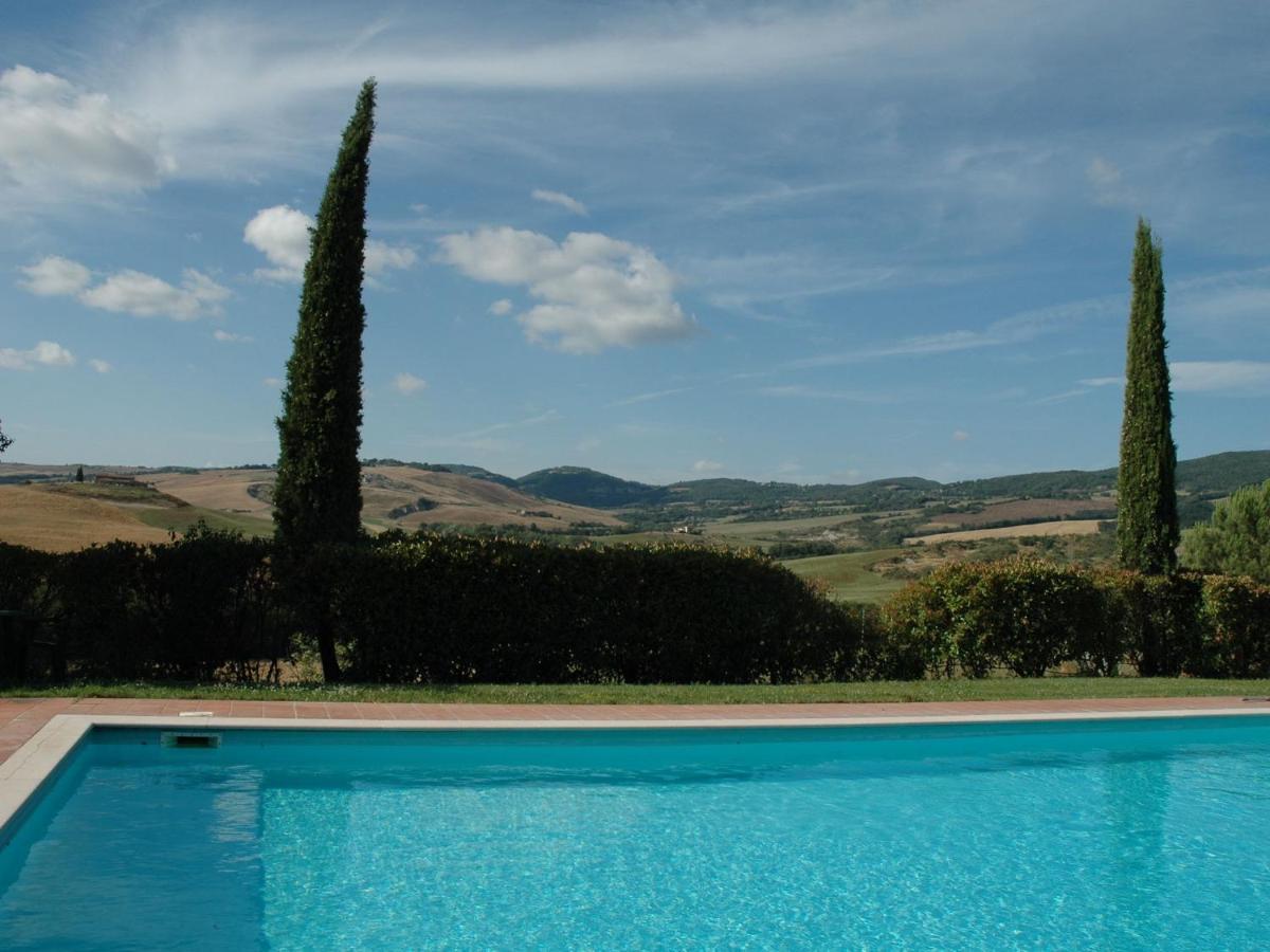 Appartamento Spacious Farmhouse In Pienza With Swimming Pool Contignano Esterno foto